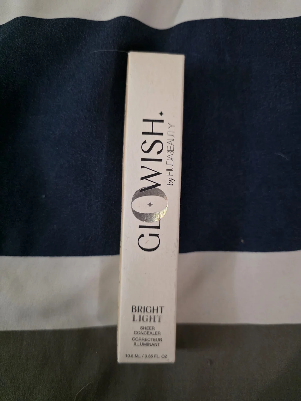 Huda Beauty Glowish Bright Light Sheer Concealer by Huda Beauty — 07 Tan Light